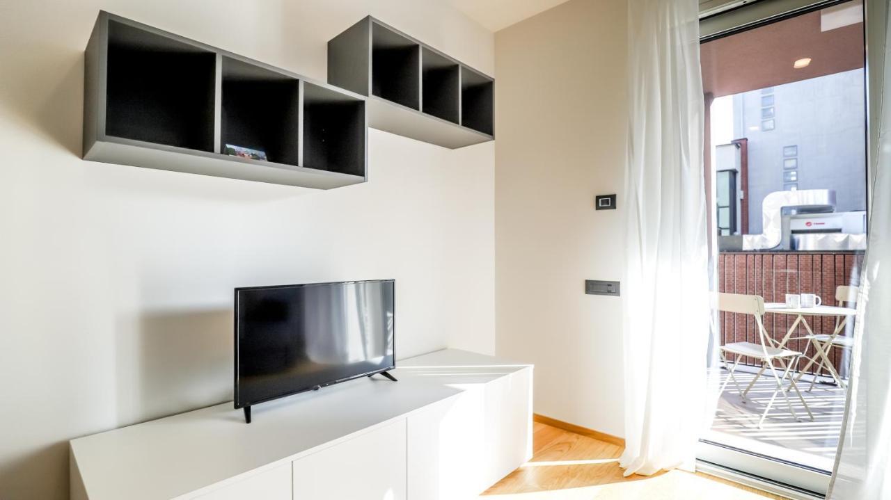 Italianway - Lazzaro Papi 14 B Apartment มิลาน ภายนอก รูปภาพ