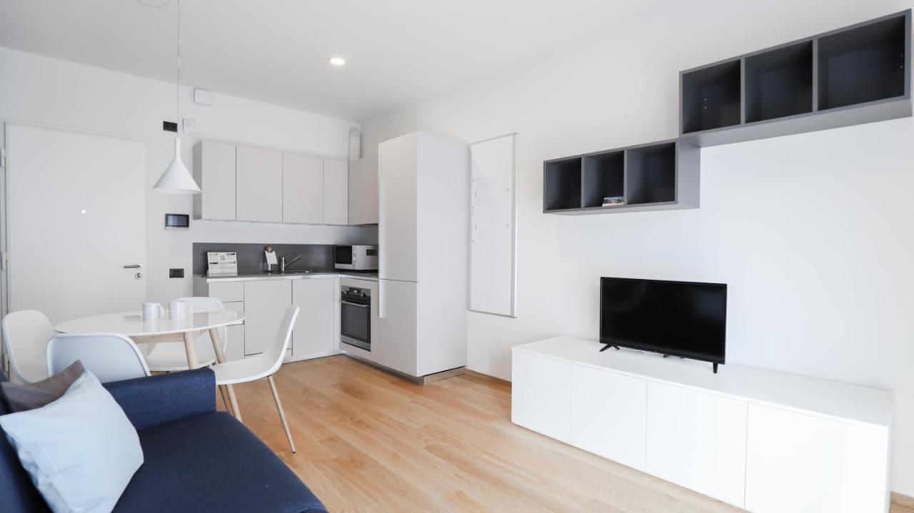 Italianway - Lazzaro Papi 14 B Apartment มิลาน ภายนอก รูปภาพ